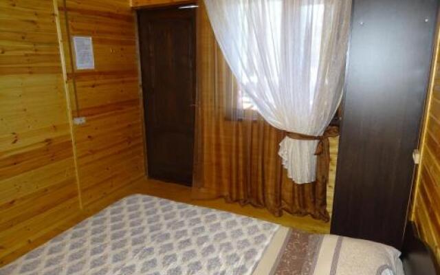 АЛАМЫС ГОСТЕВОЙ ДОМ Пицунда