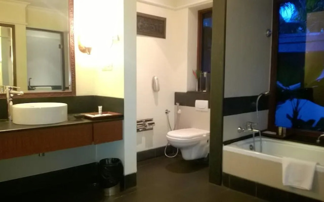 Radisson Plaza Resort & Spa