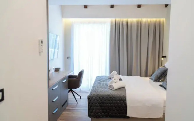 Seafront Sunset Studio&Rooms