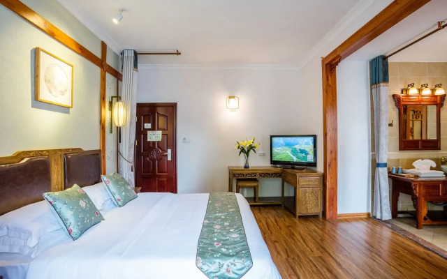 Yangshuo Riverview Hotel