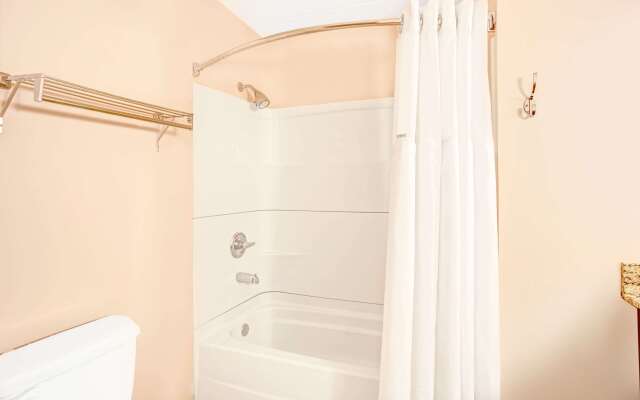 Ramada by Wyndham Murfreesboro