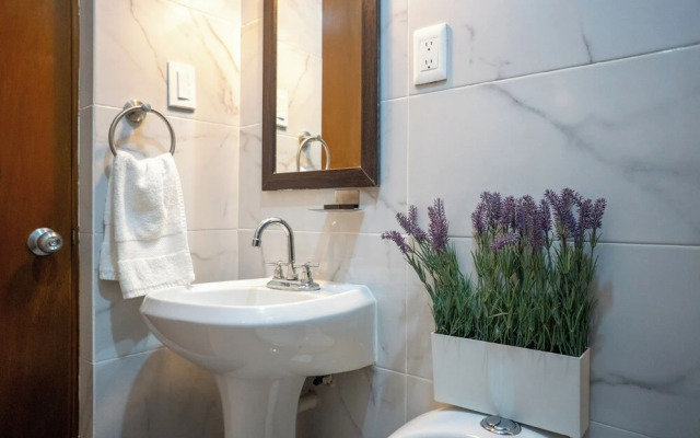 Moderno depto. equipado 2 rec  parking