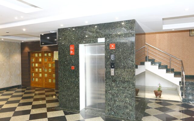 OYO 10017 RB Grand Residency