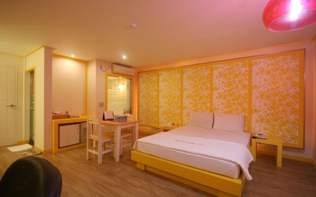 Gumi Okgye Well Time