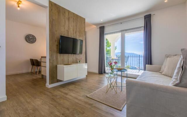 Palace Paulina Luxury Residence