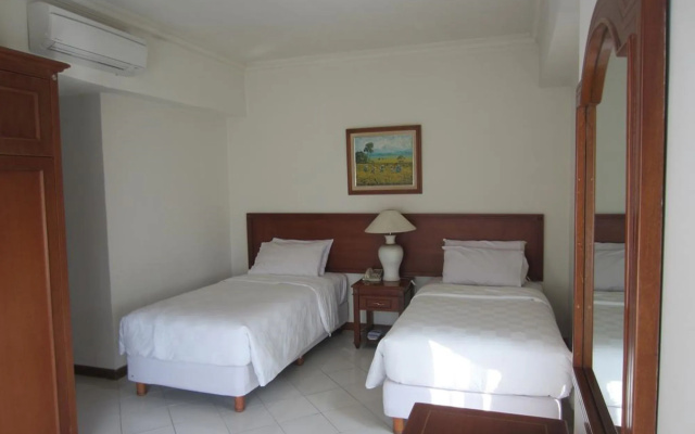 The Residences at Puri Casablanca