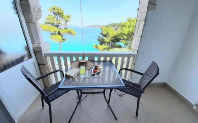 Apartments Rud - 15 m from sea