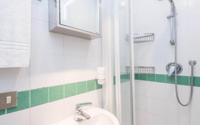 Rsh Giulia Enchanting Stylish Apartment 2