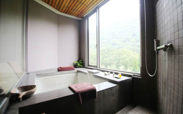 CHECK inn SELECT Taipei Yangmingshan