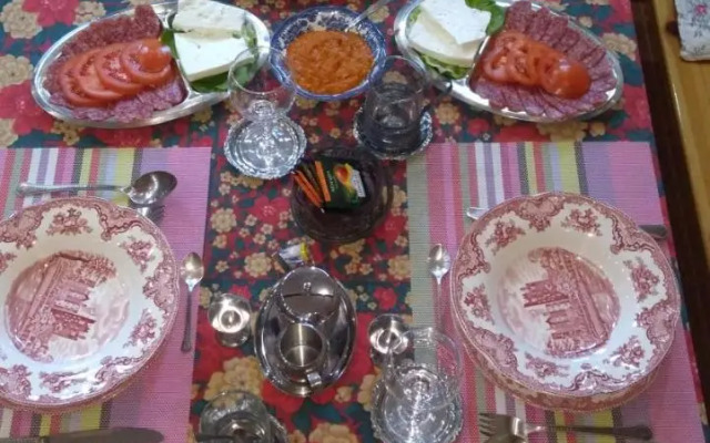 Resident Hill Resort