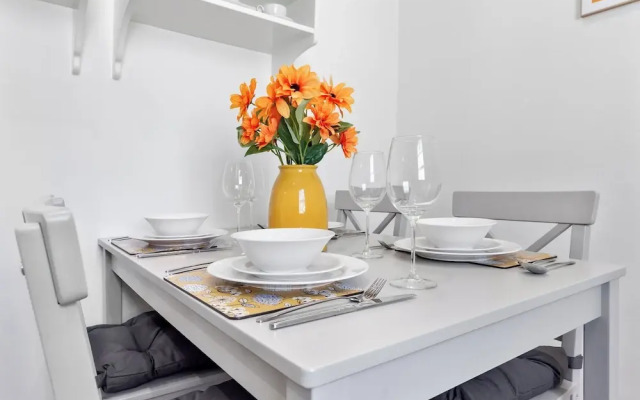 Stunning 2B Flat in South Kensington Near Station