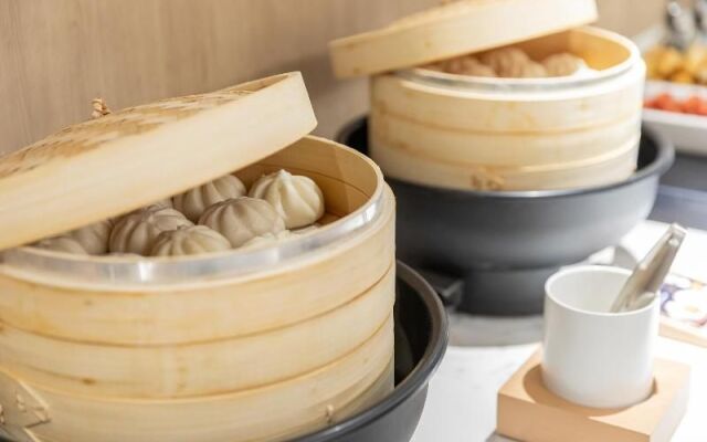Hanting Premium Hotel Beijing Shijingshan Amusement Park