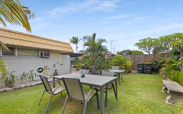 Bundaberg Coral Villa Motor Inn