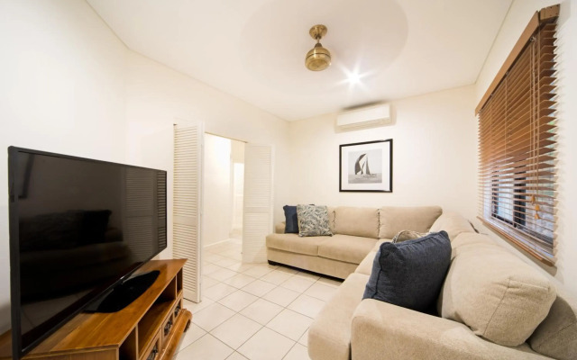 Portside Whitsunday Hotel