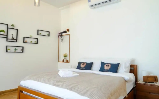 RoomQuest HideAway Hua Hin