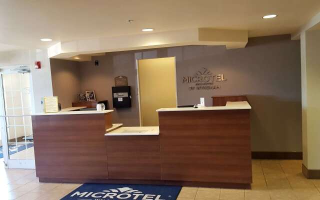 Microtel Inn & Suites by Wyndham Bellevue/Omaha