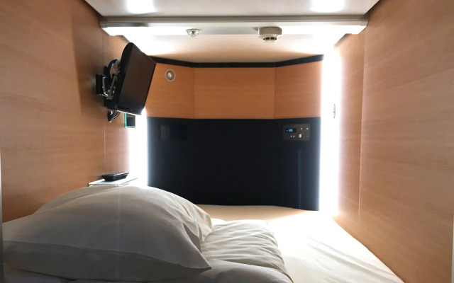 a-STYLE Shinsaibashi - Female Only -