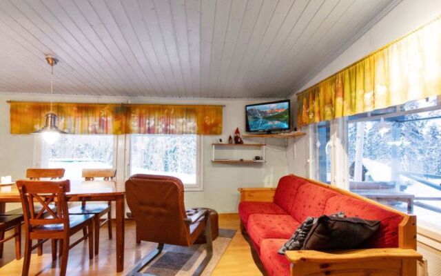 Holiday Home Jousimaja