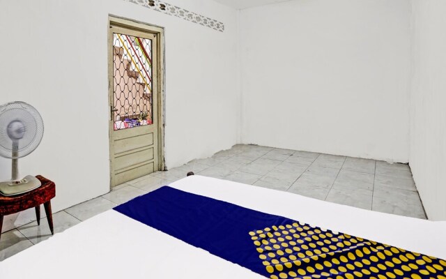 Hotel O Sidomulyo Kost Syariah