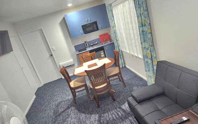 Botany Motor Inn