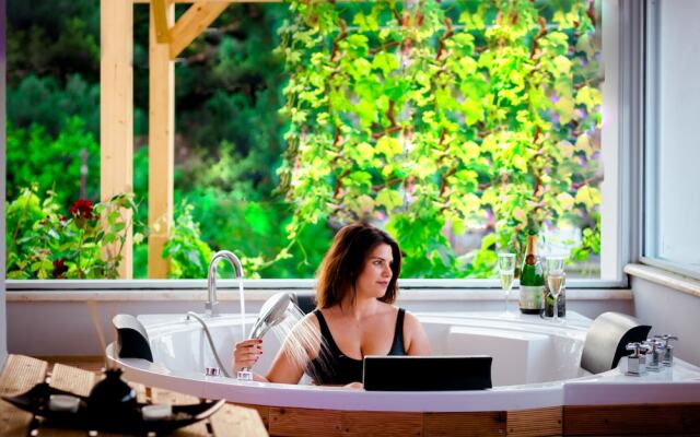 Living Waters Retreat House and B&B