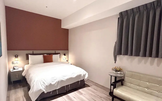 Fun Stay Inn Ximen