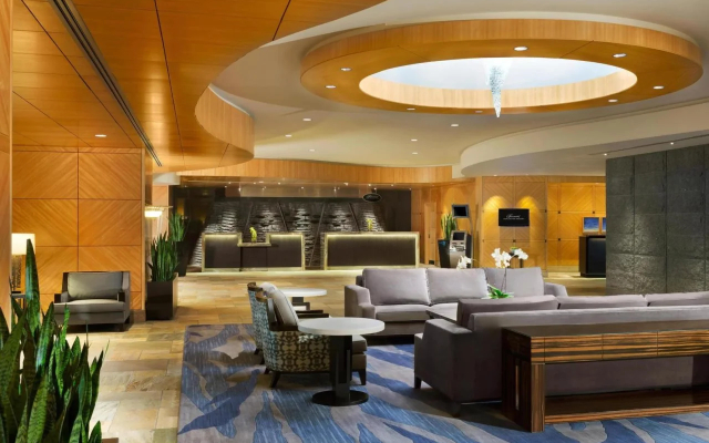 Fairmont Vancouver Airport In-Terminal Hotel