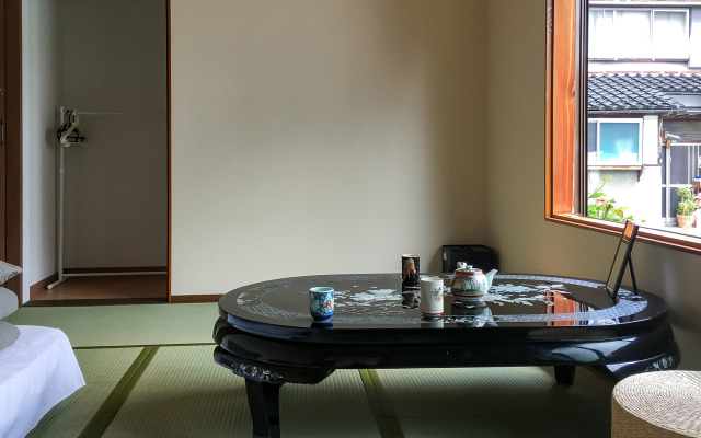 Guesthouse Hakuka - Hostel