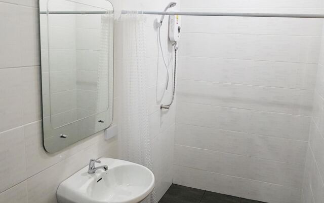 Koh Mook Hostel