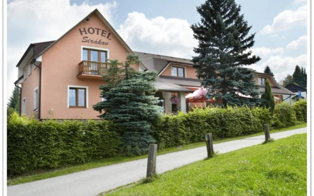 Hotel Sirákov