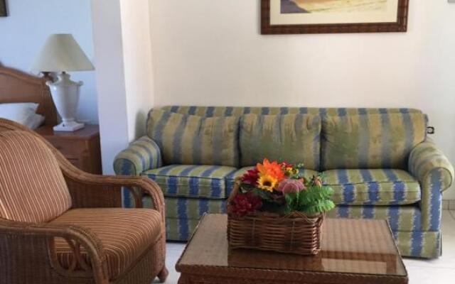 E Solo Aruba Apartments
