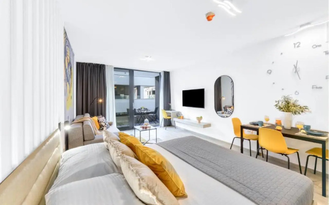 M&P- Lovely 1-bedroom condo with free parking