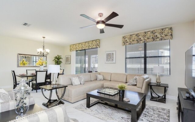 8 Bedrooms House at Champions Gate