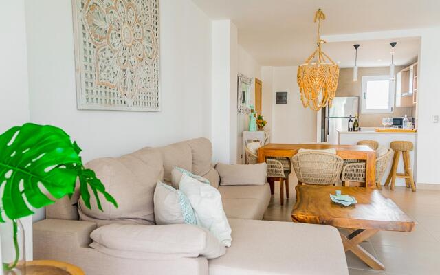 Beach Garden ground floor condo, D1