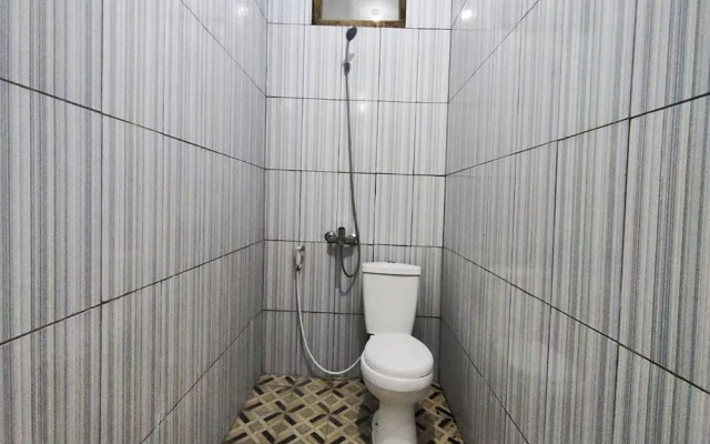OYO 94016 Homestay Baronsari