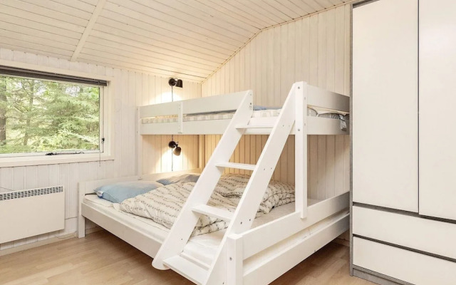 5 Person Holiday Home in Albaek-by Traum