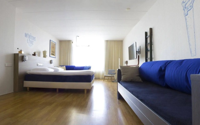 Townhouse Apartments