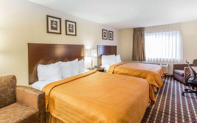 Quality Inn & Suites Lakewood - Denver Southwest