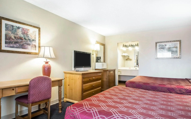 Econo Lodge Springfield I-44