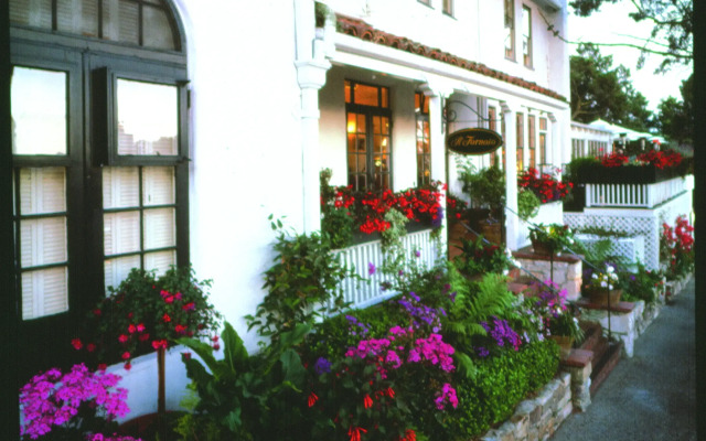 Pine Inn