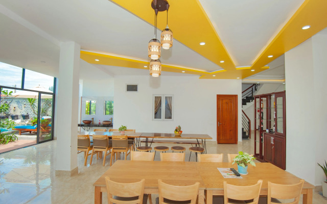 Yellow Daisy Villa