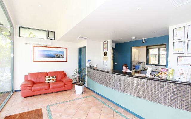 Best Western Travellers Motor Village