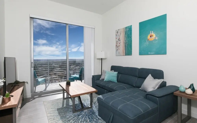 Luxury Condos at Hollywood Beach