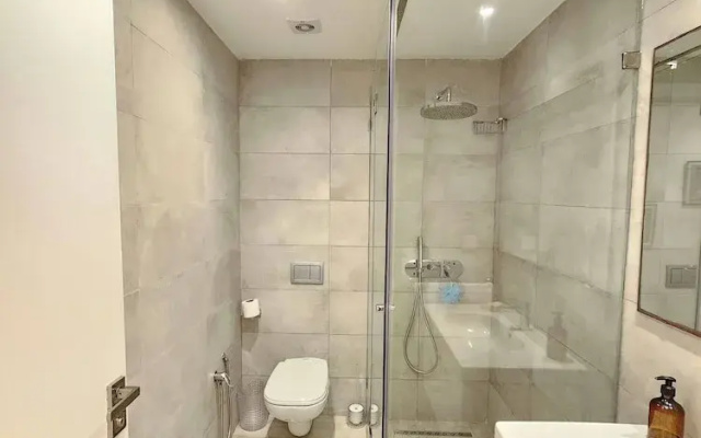 Contemporary Haven of La Marsa S 22