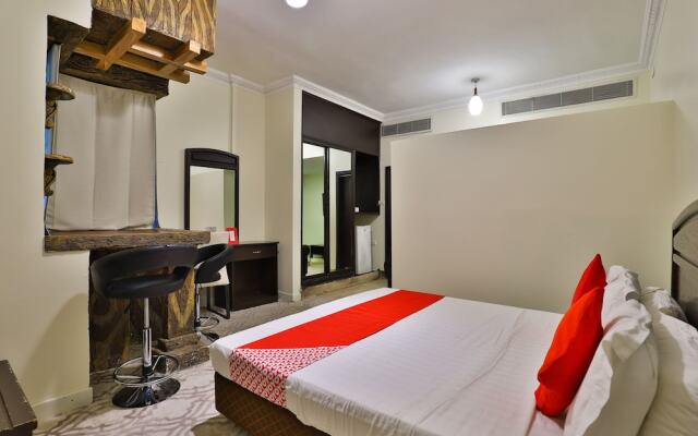 OYO 446 Mas Hotel