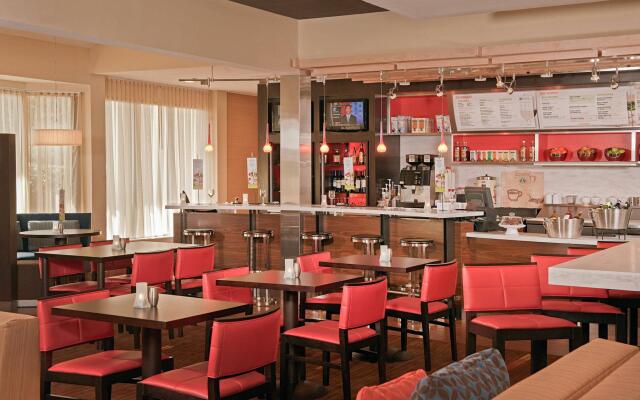 Courtyard by Marriott Greensboro