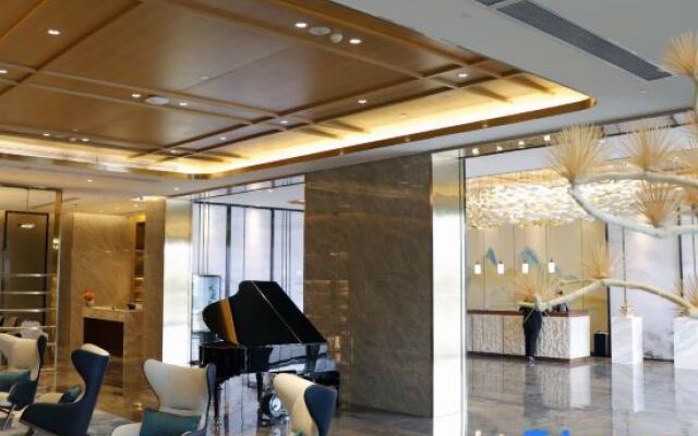 Yinhu Junyi Hotel（Wildlife Park）