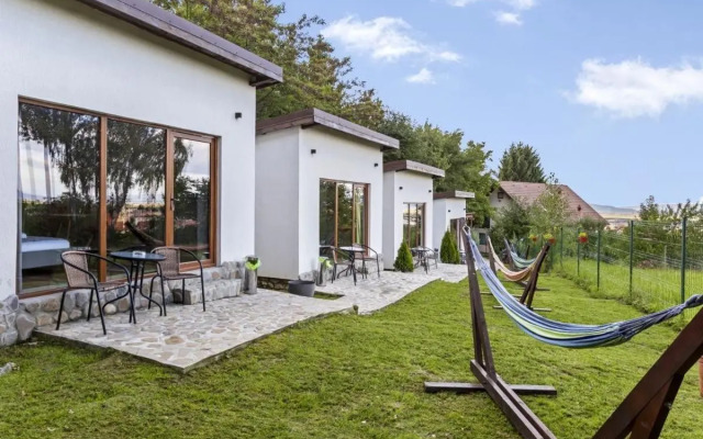 Silver Bungalow