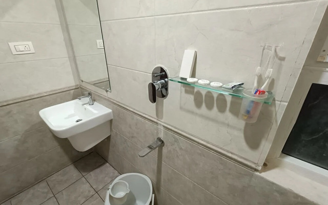 Hotel Akshay Grand