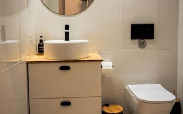 Lozia Studio-Chic DT Studio with Free parking